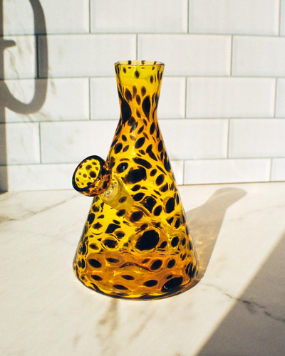 Go Easy Good Day Water Pipe Vase