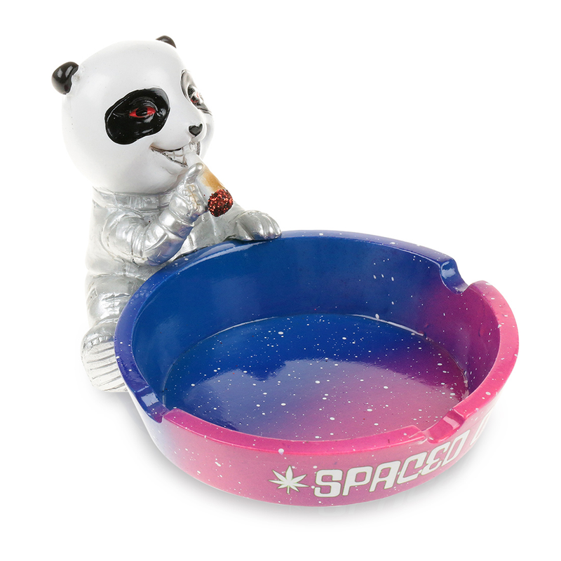 Fantasy Ashtrays - Headshop.com