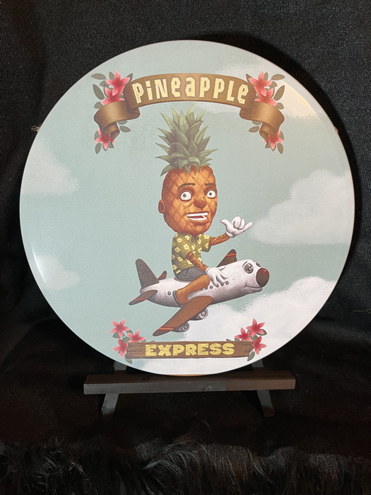 Pineapple Express Head 30 cm x 30 cm Round Aluminum Sign - Headshop.com