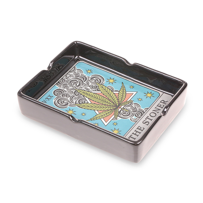 Fantasy Ashtrays - Headshop.com