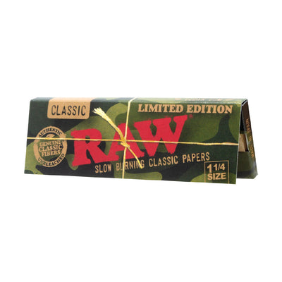 RAW Classic Camo Rolling Papers - Headshop.com