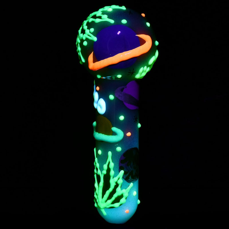 420 Painted Glow In The Dark Glass Hand Pipe - 5" / Assorted Designs 6CT - Headshop.com